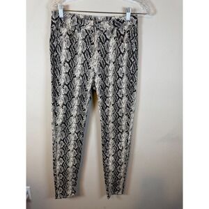 Q2 Womens Skinny Pants Snakeskin Print Grey Black L